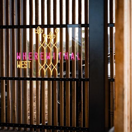 Wherewithal Luxury Suites Carlton Exterior foto